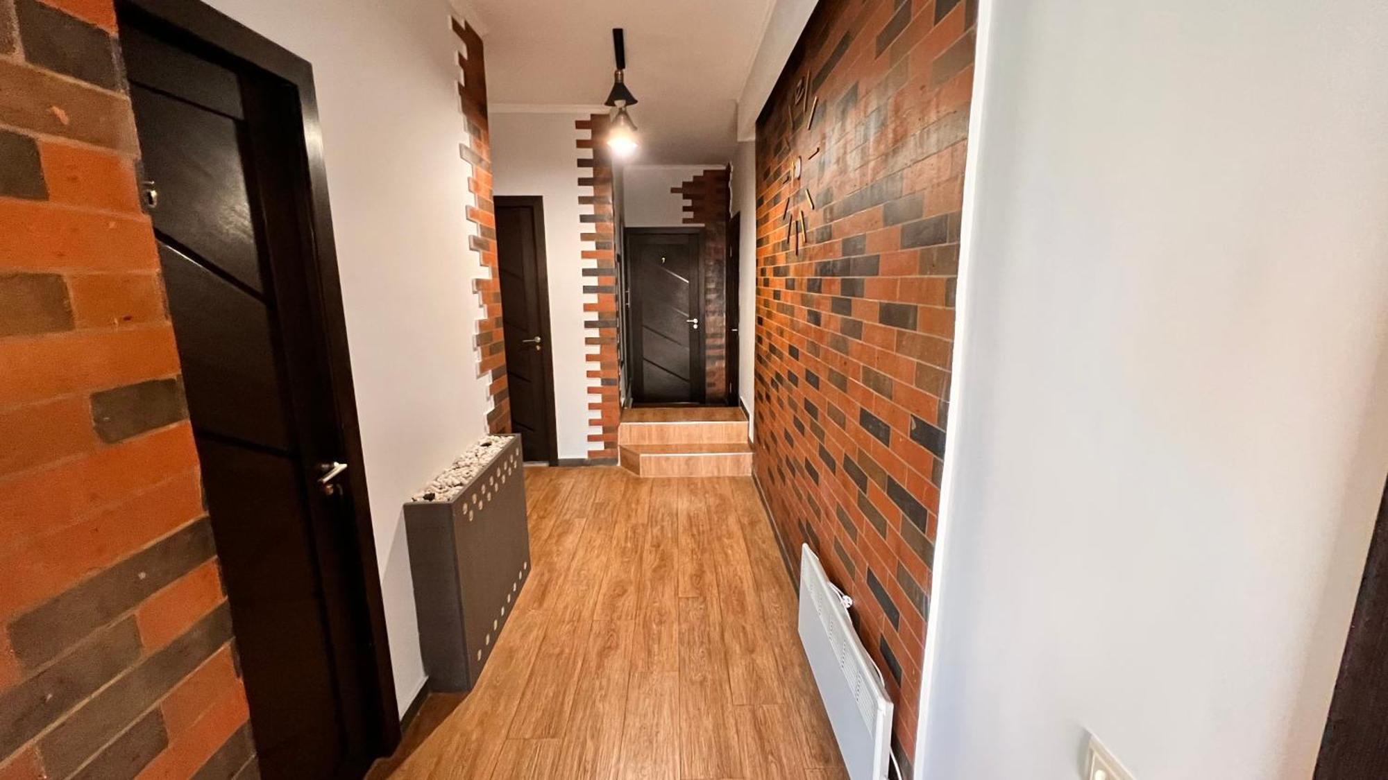Elross Hotel エレバン エクステリア 写真